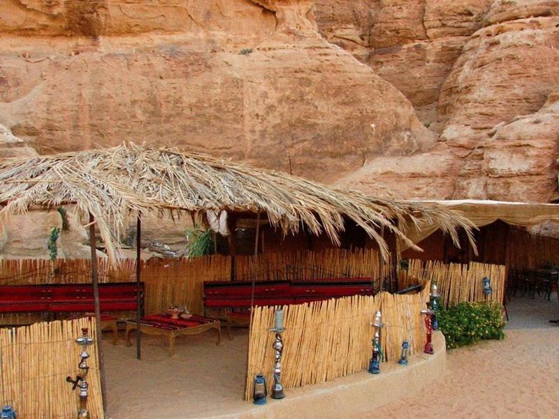 Hotel Seven Wonders Bedouin Camp Wadi Musa Zewnętrze zdjęcie